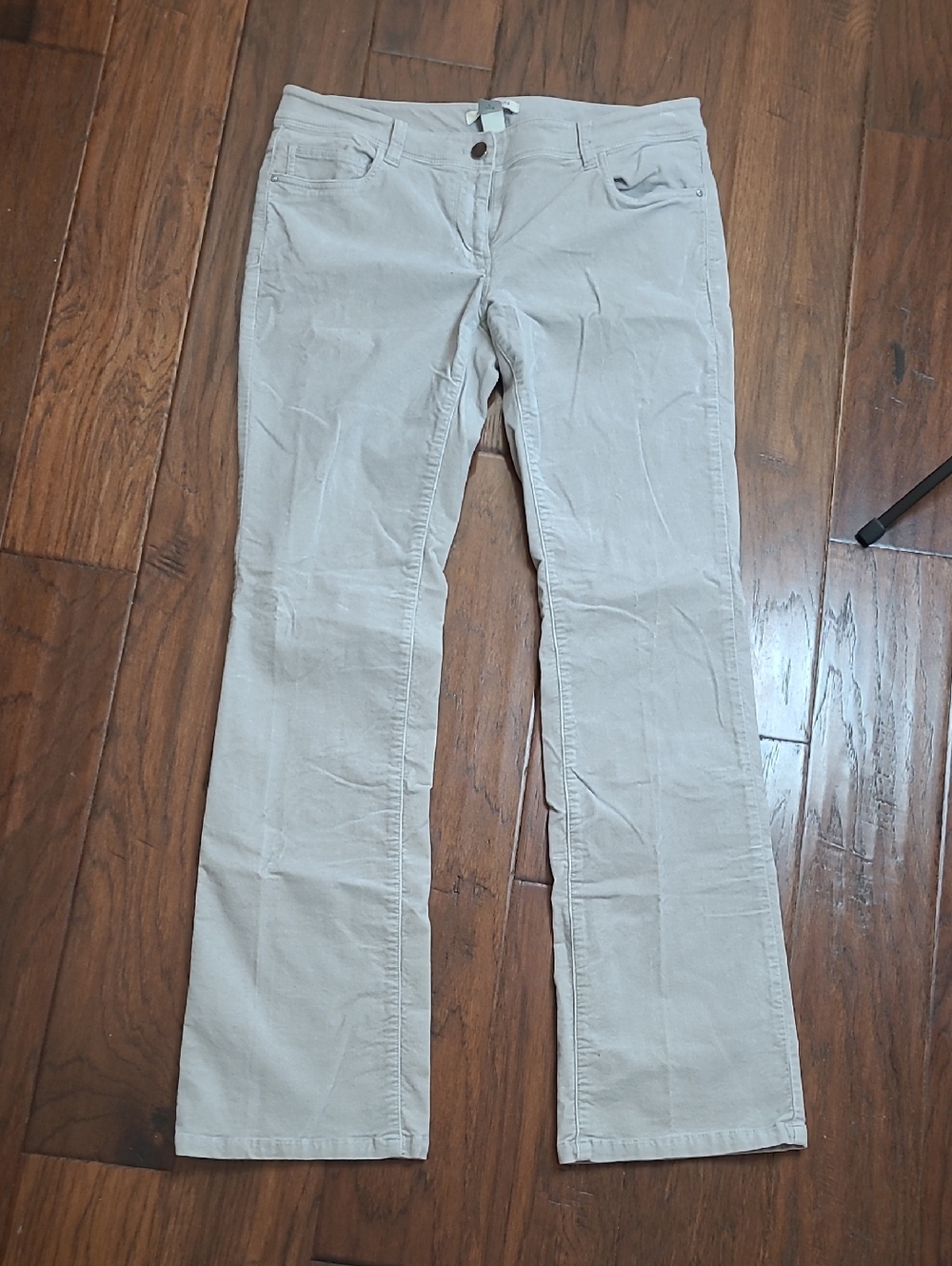 White House Black Market Silvery Grey Velvet Noir Slim Leg Pants size 8